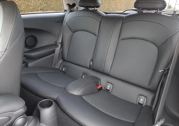 MINI Cooper S cena 79500 przebieg: 44700, rok produkcji 2018 z Ostroróg małe 407